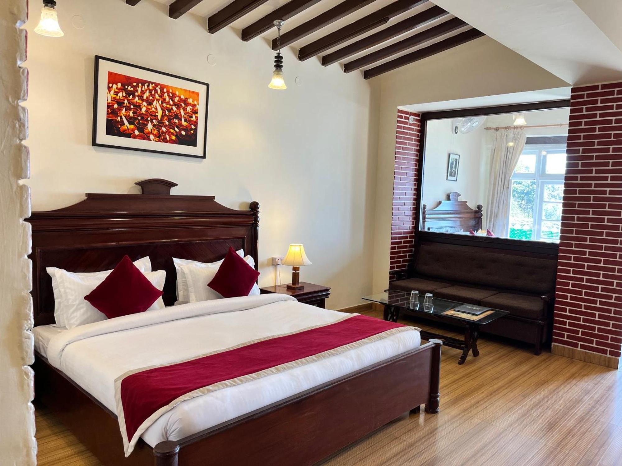 Sansa By The Woods - Manor&Spa มัสซูรี ภายนอก รูปภาพ
