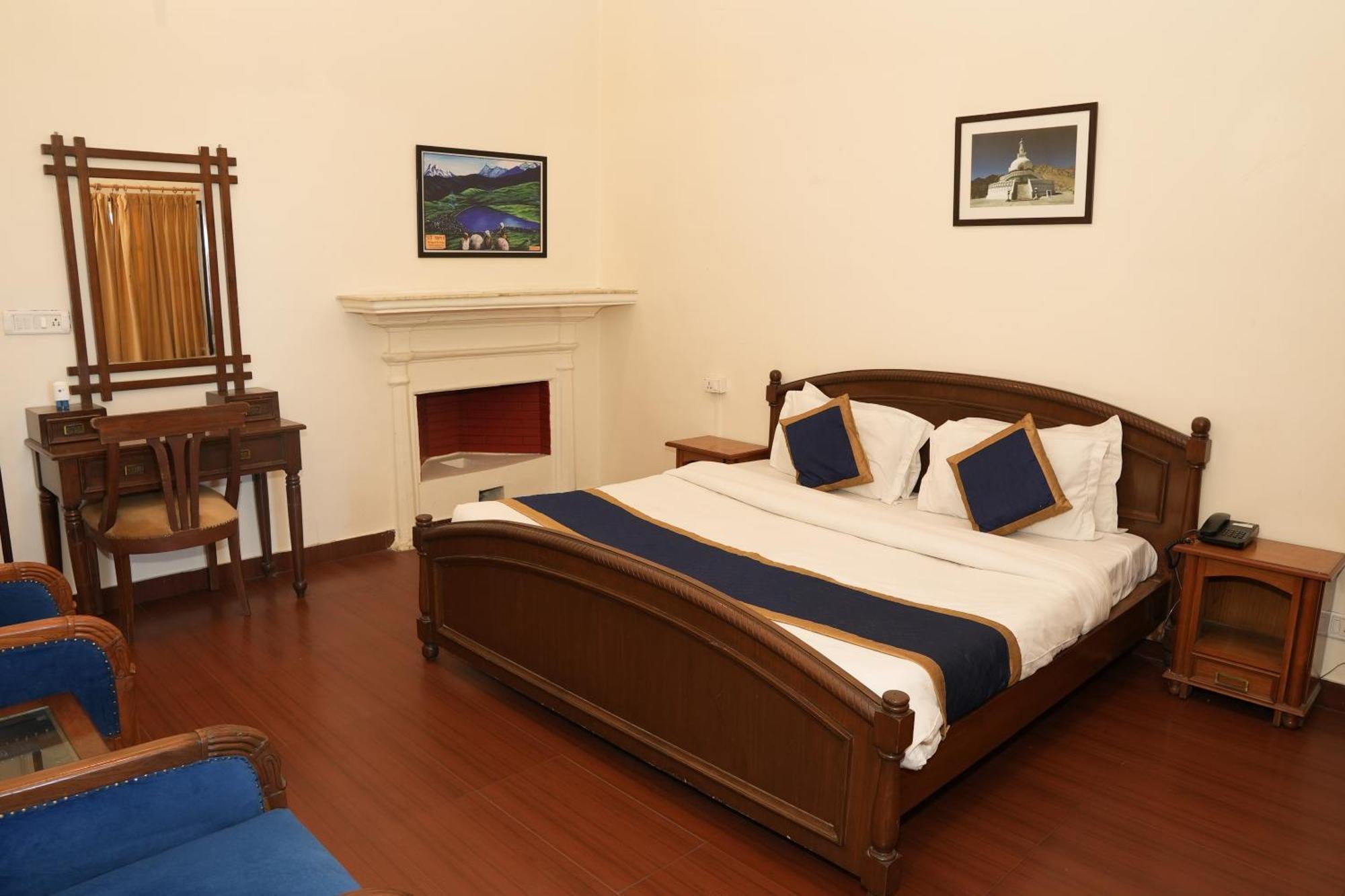 Sansa By The Woods - Manor&Spa มัสซูรี ภายนอก รูปภาพ